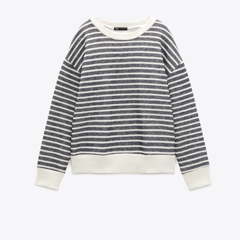 Zara crew neck sweater with stripes size M